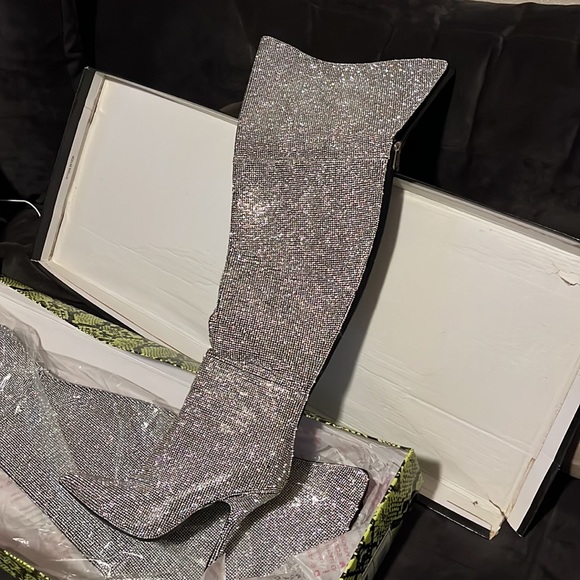 Thigh high bling boots worn once!! - Picture 3 of 3